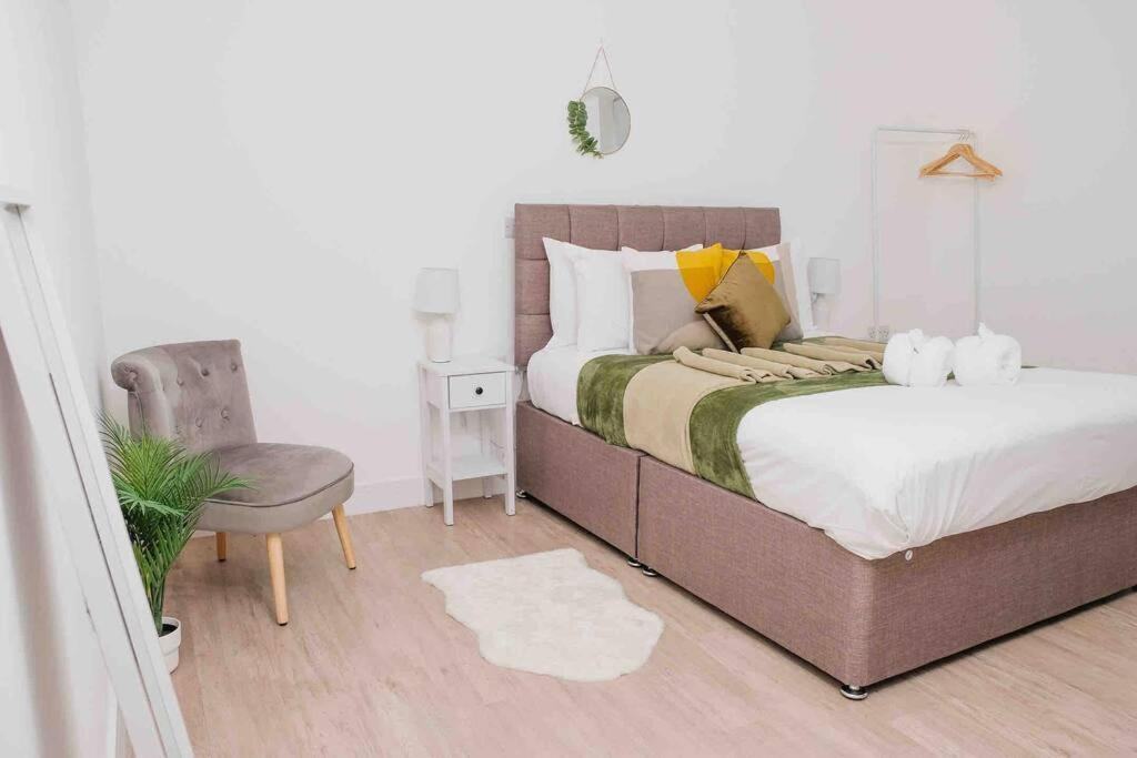 Garden Of Eden 1 Bedroom Flat In Fishponds Bristol Exterior foto